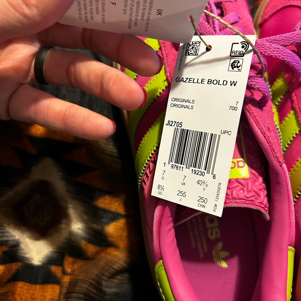 Adidas Gazelle Bold NWT 8.5 - Picture 3 of 4